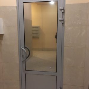 Алюминиевая дверь 1000×2000 мм. Алюминиевая дверь 1000×2000 мм.