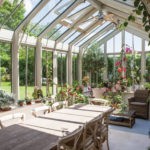 Многоскатный зимний сад